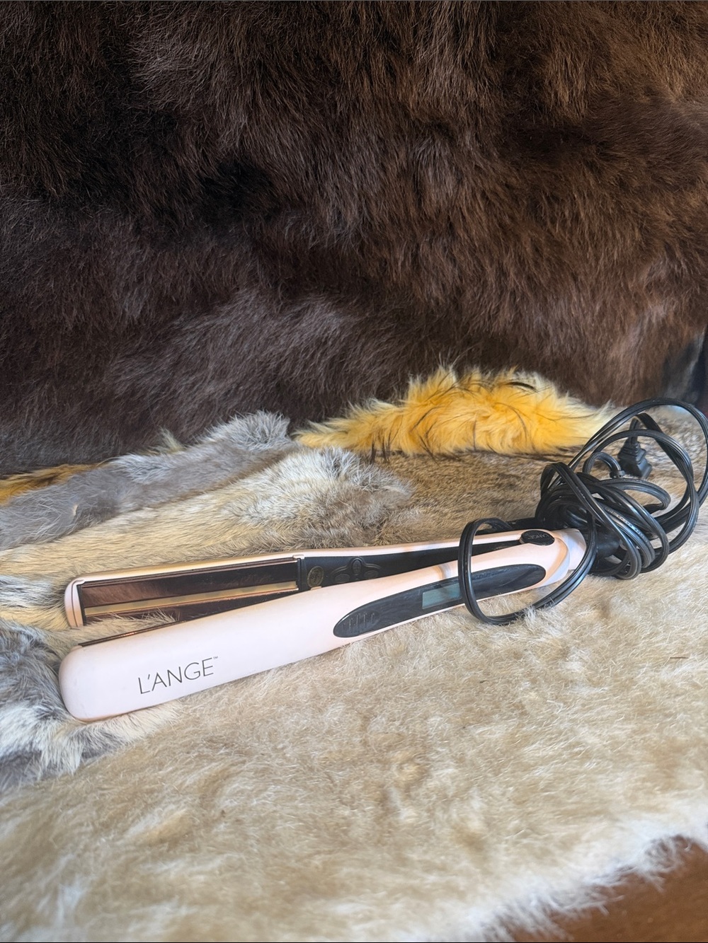 Lange Pink Hair Straightener - Sleek Ceramic Flat Iron (4700)